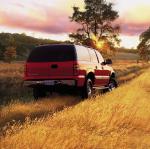 Chevrolet Suburban 2000 года